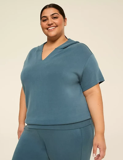 LIVI Short-Sleeve Journey Hoodie Sweatshirt