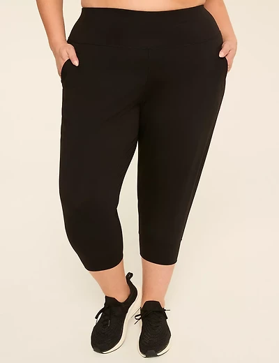 LIVI Soft Mid-Rise Capri Jogger