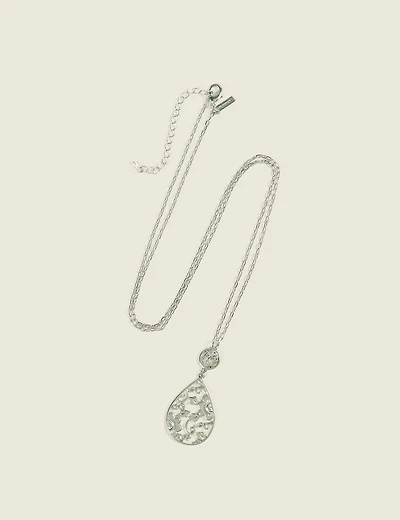 Floral Filigree Teardrop Pendant Necklace