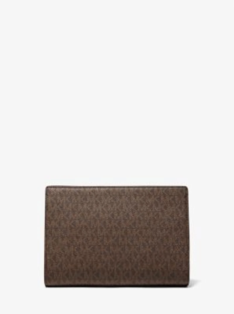 Pochette de taille moyenne à rayures à logo et à fermeture éclair