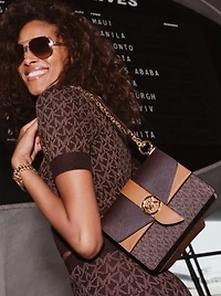 Petit sac à bandoulière Greenwich en cuir Saffiano blocs de couleurs et logo