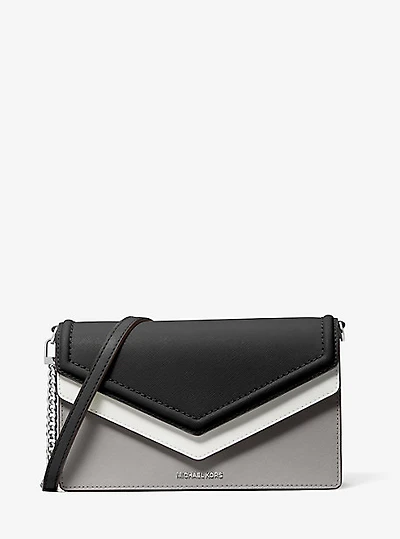 Grand sac enveloppe à bandoulière Jet Set en cuir Saffiano à blocs de couleurs