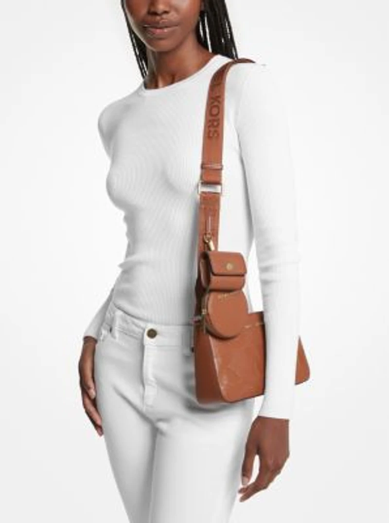 Sac à bandoulière Jet Set en cuir gaufré à logo avec étui pour AirPods Pro® dApple