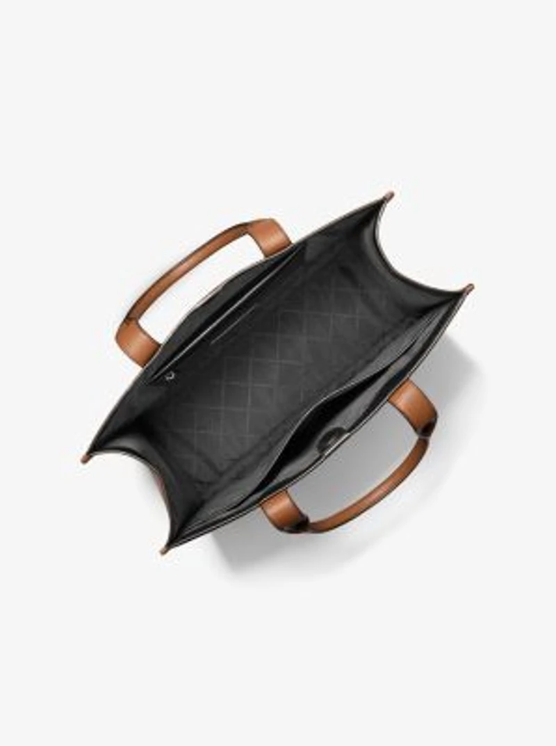 Sac fourre-tout Cooper en faux cuir grainé gaufré à logo