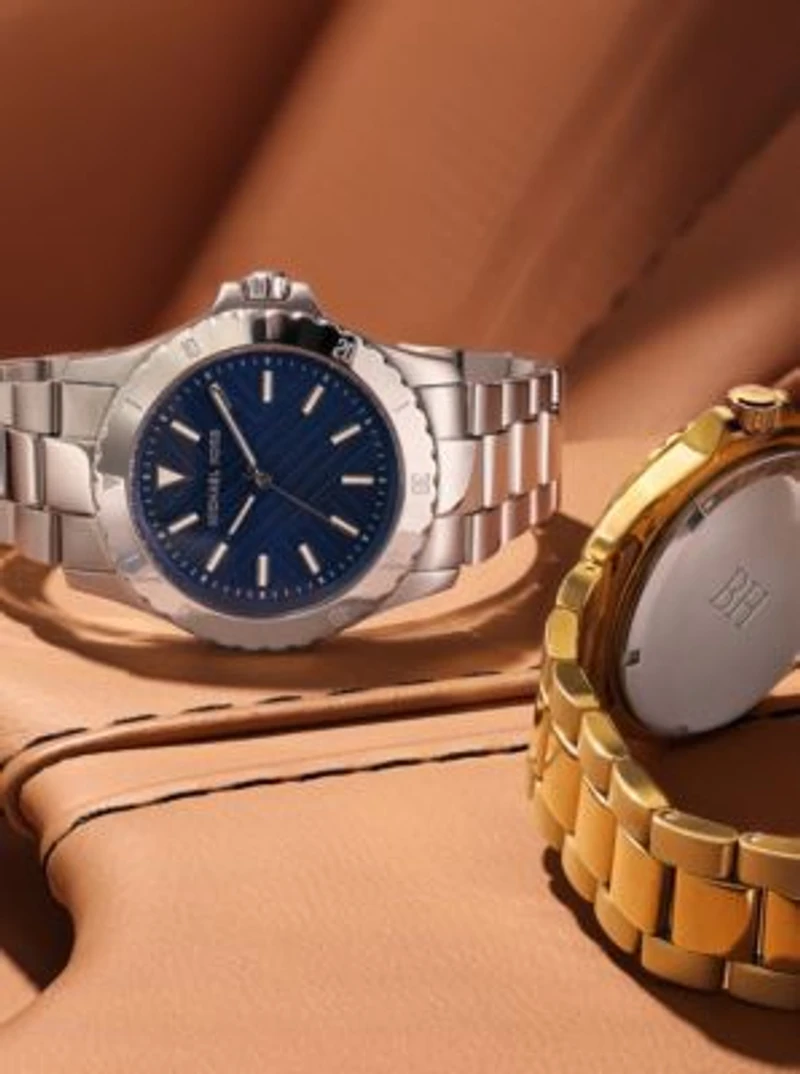 Montre Everest surdimensionnée argentée