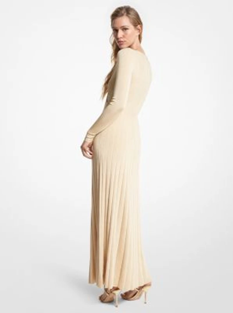 Robe longue en tricot extensible métallisé à anneau