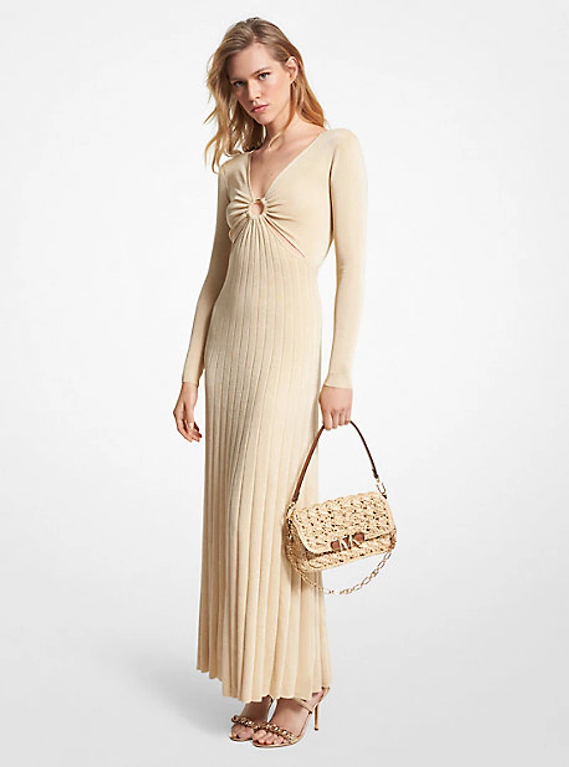 Robe longue en tricot extensible métallisé à anneau