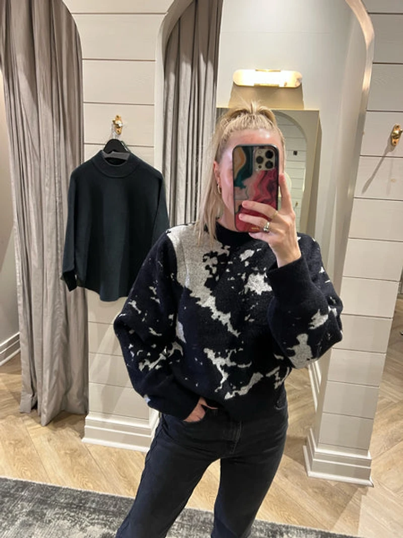 carrara sweater