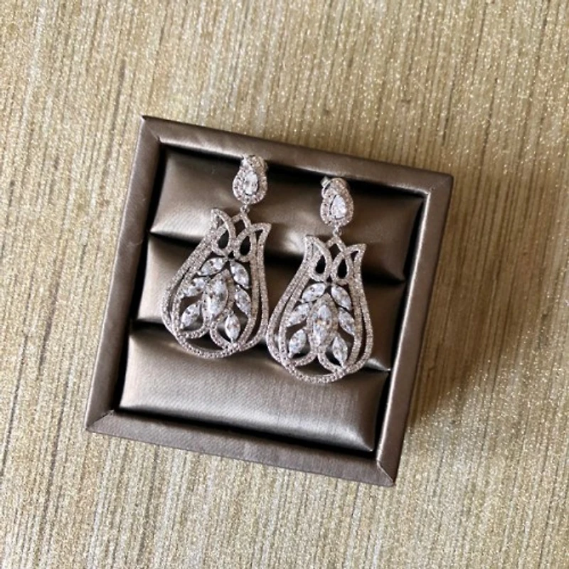Cubic Zirconia Filgree Earrings