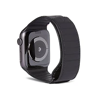 Decoded Leather Magnetic Traction Strap for Apple Watch 42mm/44mm/45mm/46mm/49mm - Black