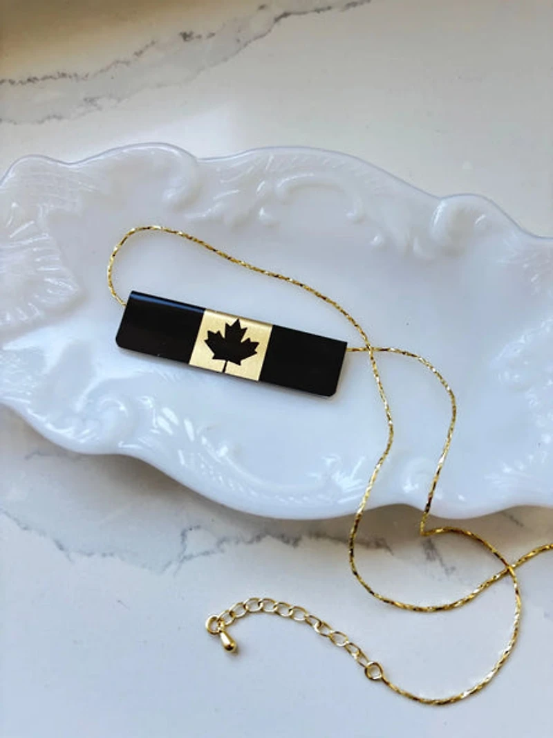 Reversible Black Flag Bar Necklace