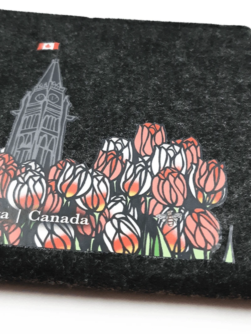 Parliament Canada Tulip Pouch