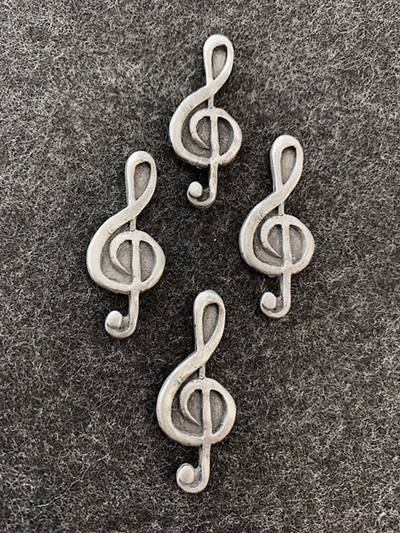 Treble Clef Magnet Set