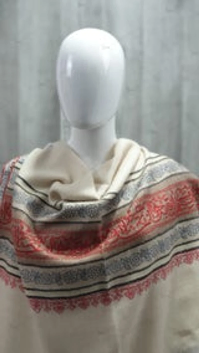 Pure Pashmina Stole Sozni Hand Embroidered calligraphy (ONE OF A KIND) Active