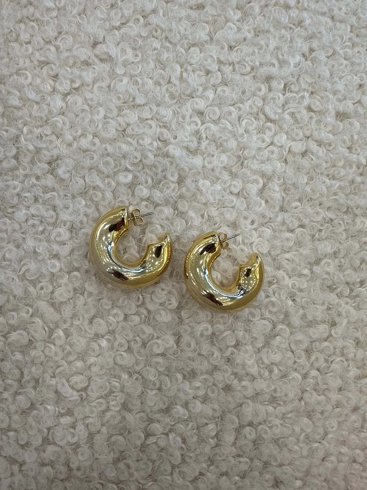 CHUNKY GOLD HOOPS