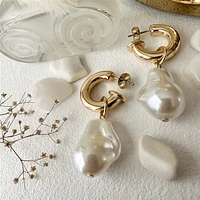 ANAIS PEARL DROP EARRING