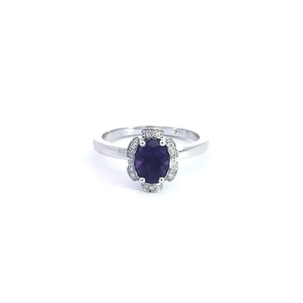 14K White Gold 0.80cttw Amethyst and 0.12cttw Diamond Ring, size 6