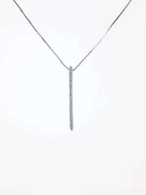 10K White Gold 0.10cttw Diamond Line Necklace, 18"