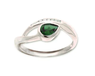 10K White Gold 6x4mm Pear Cut Emerald and 0.03cttw Diamond Ring - Size 7