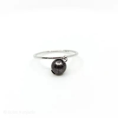 10K White Gold 6.0mm Genuine Fresh Water Color Enhanced Black Pearl Ring, size 6.5