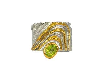 Sterling Silver & 18K Yellow Gold Plated 0.80cttw "AA" Peridot Ring, Size 7