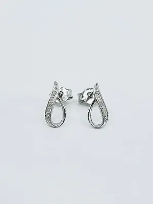 10K White Gold Diamond Earring