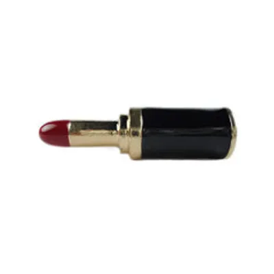Kick-ass Red Lipstick Two-Finger Ring