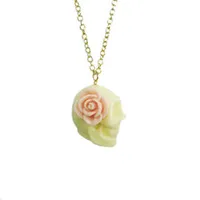 Creamy Skull with Flower Necklace