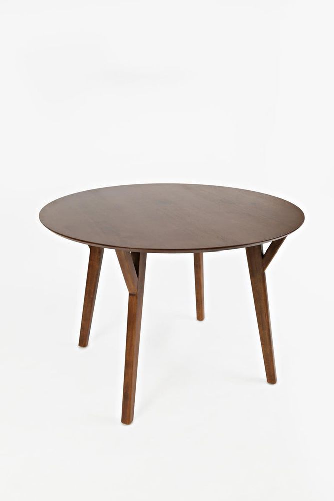 Copenhagen round dining table