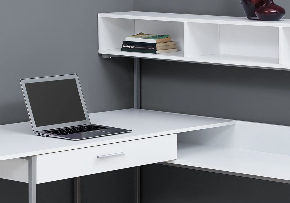 COMPUTER DESK - WHITE / SILVER METAL CORNER - I 7162