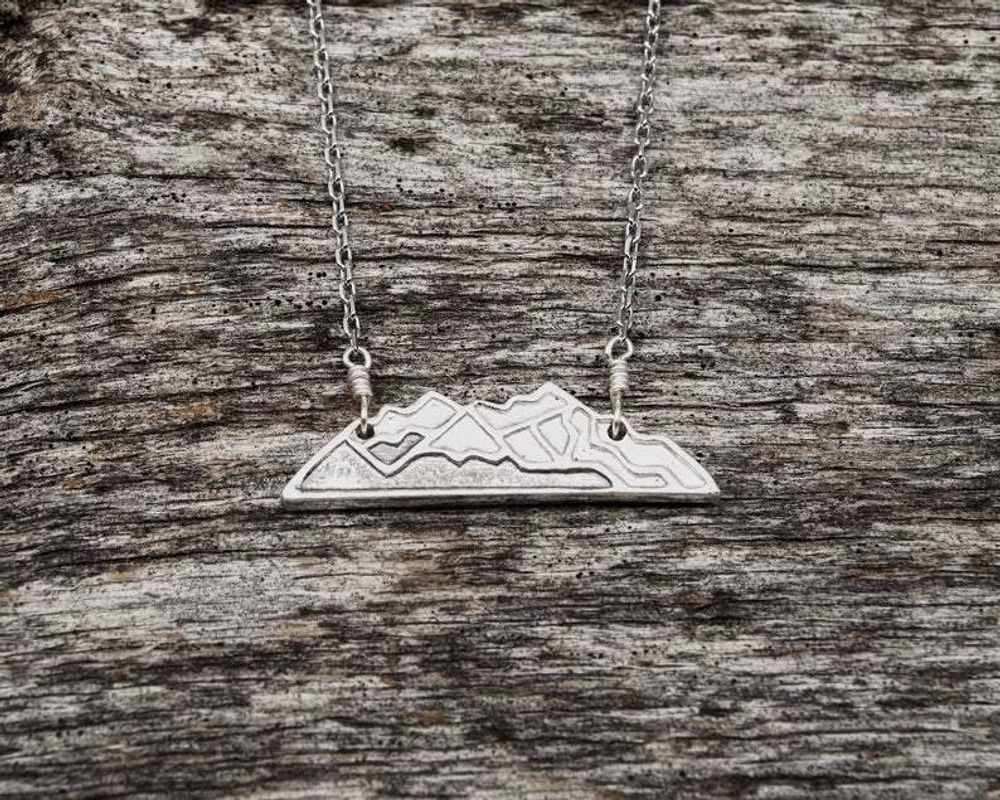 Mountain Necklace – Ruth Ryan