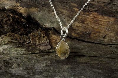 Gold Quartz Stone Necklace - Mackenzie Jones