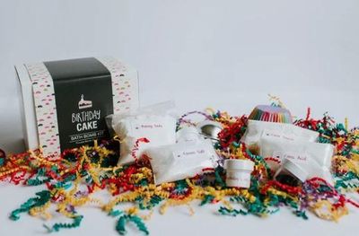 Birthday Cake Bath Bomb Kit - Fizzy Funtastics
