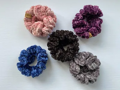 Velvet Scrunchie - Leah & Stitch