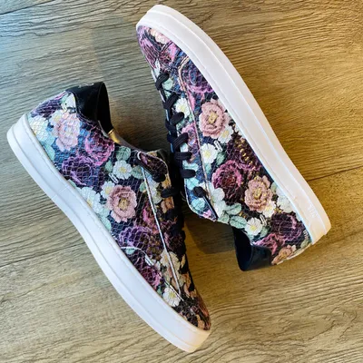 flowers sneaker