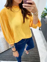 3Q sleeve top