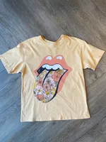 rolling stones flower tongue