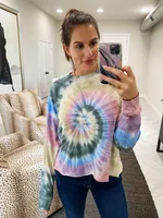 autumn tie dye skeeve crop