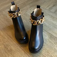 amulet boot