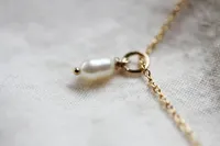 TINY PEARL NECKLACE