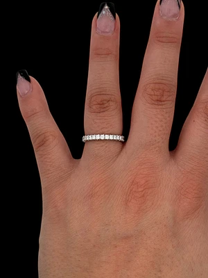 14K White Gold cttw Diamond Band- Size 6