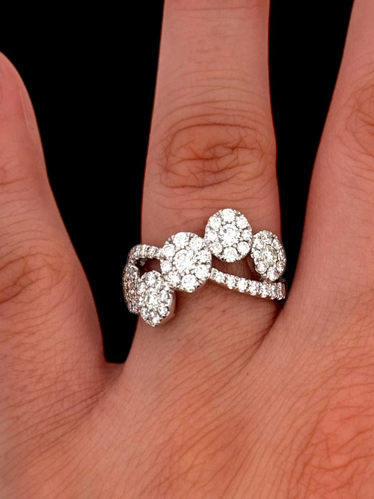 14K White Gold cttw White Diamond Ring