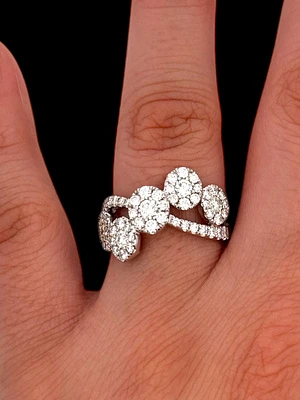 14K White Gold cttw White Diamond Ring