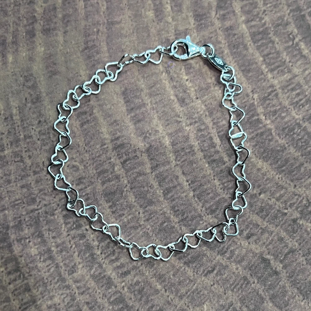 925 Sterling Silver 4.0mm Heart Link Bracelet  -  7.0 Inches