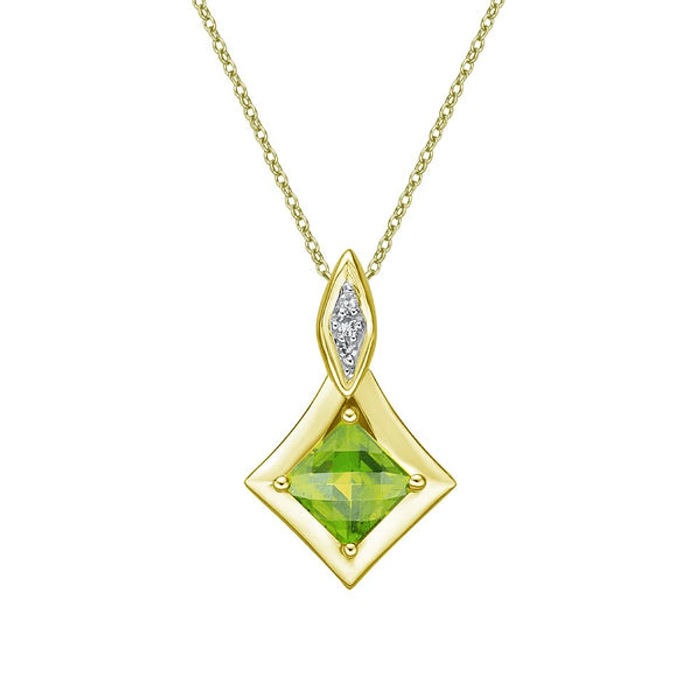 10K Yellow Gold Prong-set Peridot pendant with diamond accent