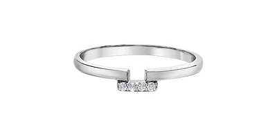10K White Gold 0.04cttw Diamond Band
