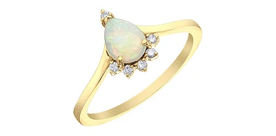 10K Yellow Gold Opal and Diamond Ring