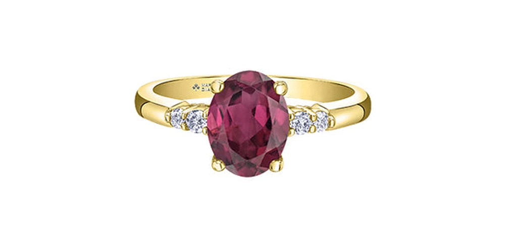 10K Yellow Gold Oval Cut Rhodolite Garnet and Diamond Ring