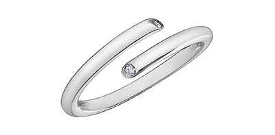 10K Diamond Bypass Ring - / Gold