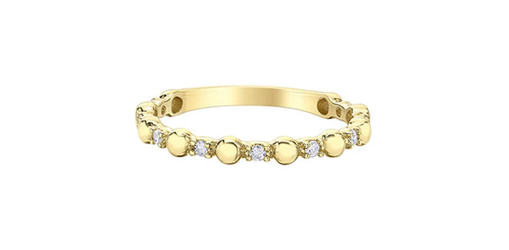 10K Yellow Gold 0.10cttw Diamond Ring, size 6.5